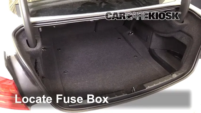 2015 BMW M4 3.0L 6 Cyl. Turbo Coupe Fuse (Interior)
